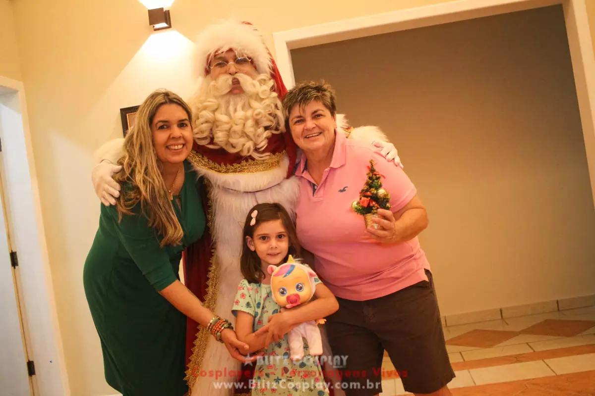Contratar-Papai-Noel-em-São-Lourenço