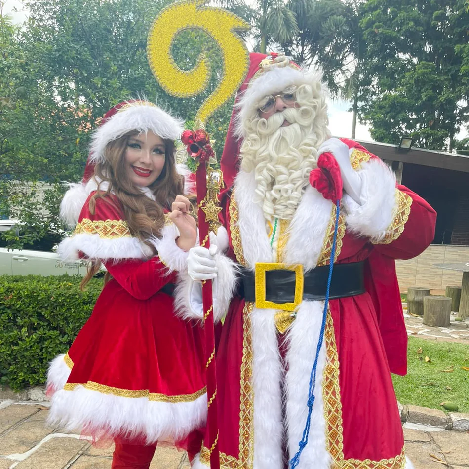 Atração de festas infantis ao Contrate Papai Noel com a Portal Personagens Vivos em SP